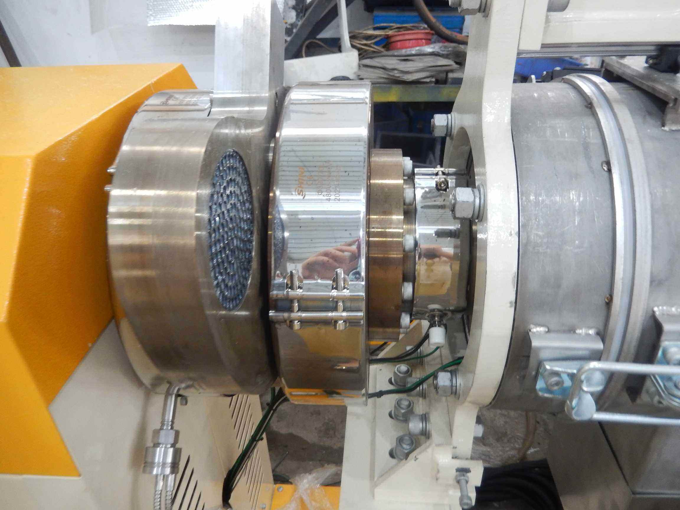 машина для переработки пластика в Китае